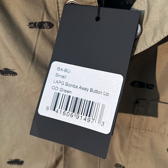 LAPG Bombs Away Button Up Size Small - Picture 4 of 5